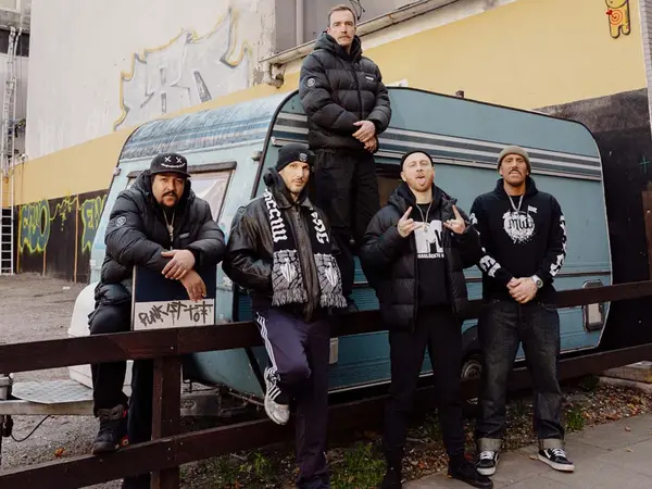 Titelbild SWISS & DIE ANDERN