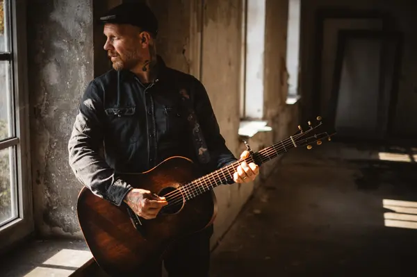 Titelbild Matze Rossi