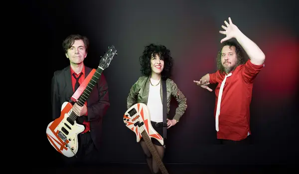 Background image Fr 19:45 - Angelika Express