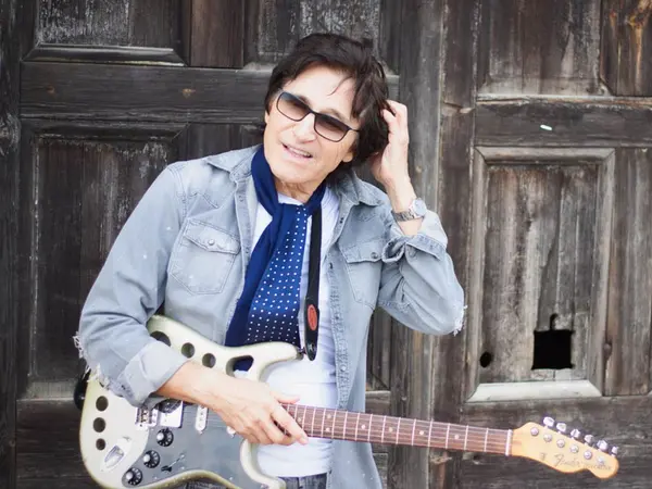 Titelbild RUSS BALLARD