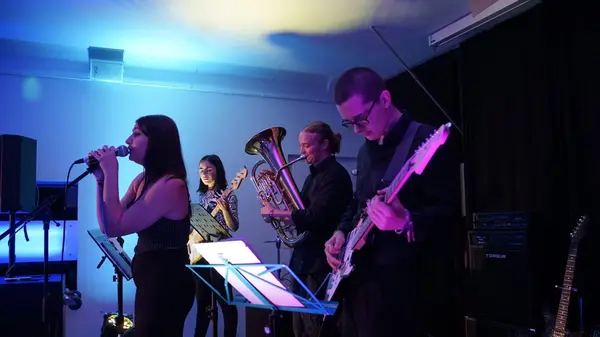 Titelbild Schulbands - in concert