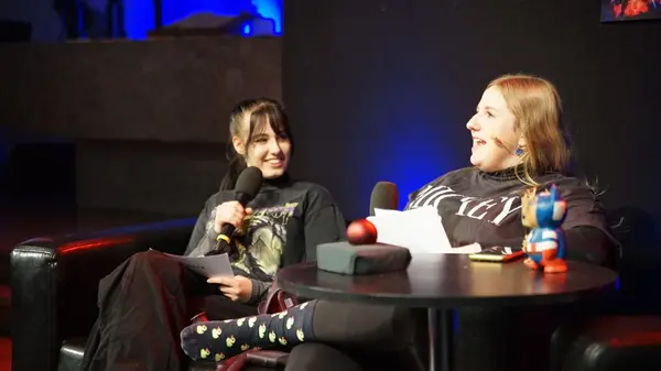 Titelbild Community-Abend - Powerpoint-Karaoke
