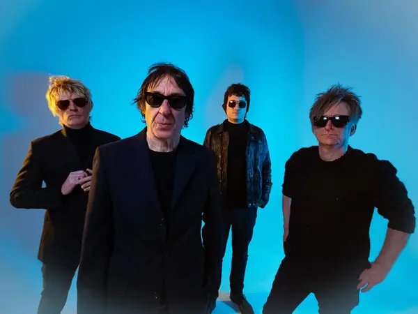 Titelbild BUZZCOCKS