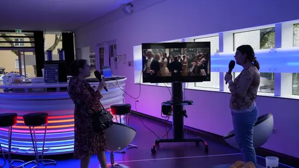 Titelbild Communityabend - Karaoke singen!