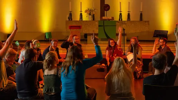 Titelbild Jugendkirchenversammlung - Bring dich ein!
