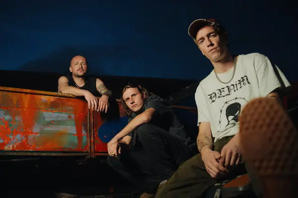 Titelbild Anda Morts (AT) - Aber Jetzt Tour 2025 + Julia Effekt