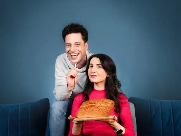 Titelbild COUPLE OF MIT IRIS GAVRIC & MATTHIAS RENGER