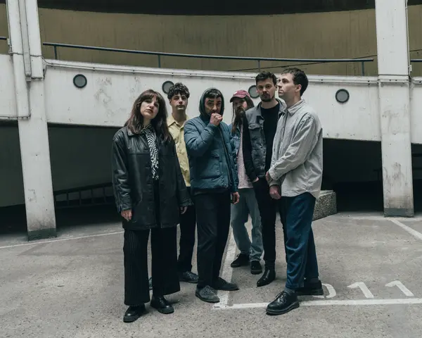 Titelbild Erregung Öffentlicher Erregung – „Würmer“-Tour Teil II + Ulla Suspekt